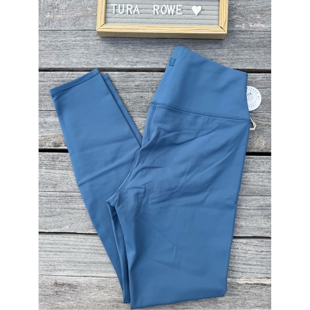 Vuori Chilled Out Leggings Lagoon Blue Women's Medium NWT 💙❄️